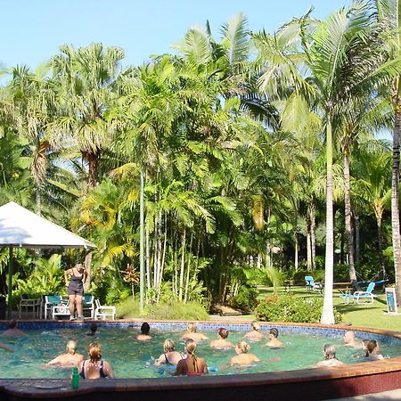 Ingenia Holidays Cairns Coconut المظهر الخارجي الصورة The pool at the resort